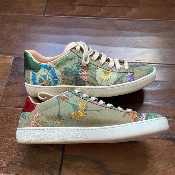 Womens Gucci Sneakers - Picture 1 of 8